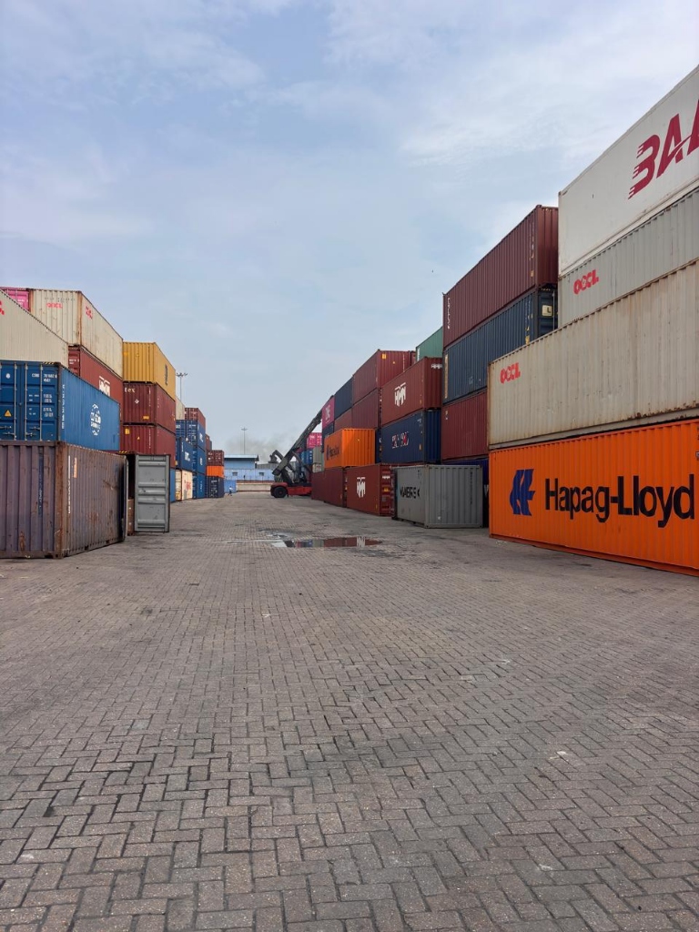Container Yard Stack